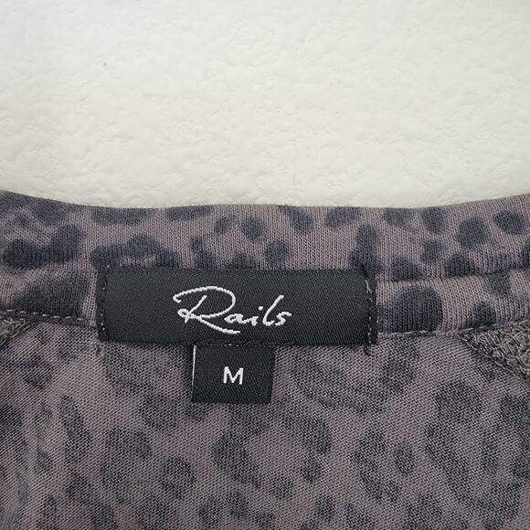 Rails The Sami Long Sleeve V Charcoal Cheetah Print Black Gray Shirt Sz Medium - Picture 10 of 12
